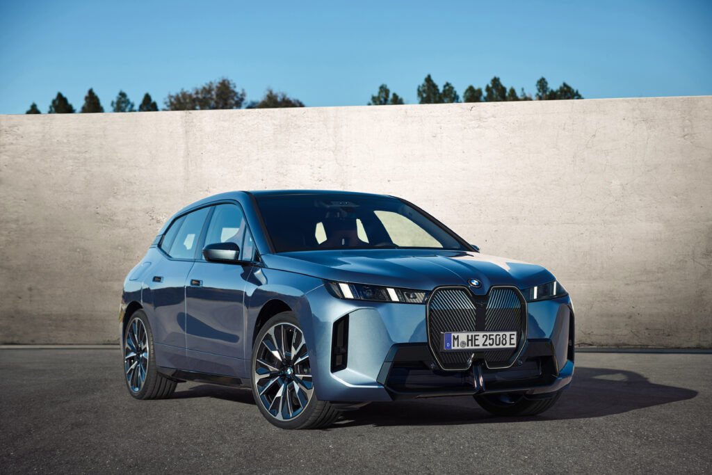 BMW iX