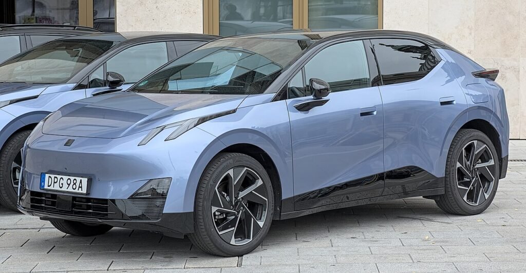 Lynk & Co 02 électrique