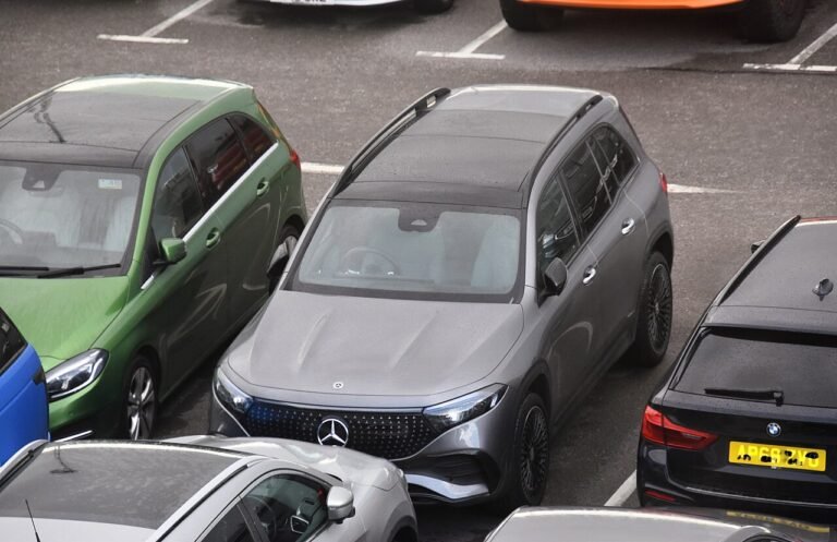 Mercedes-Benz EQB
